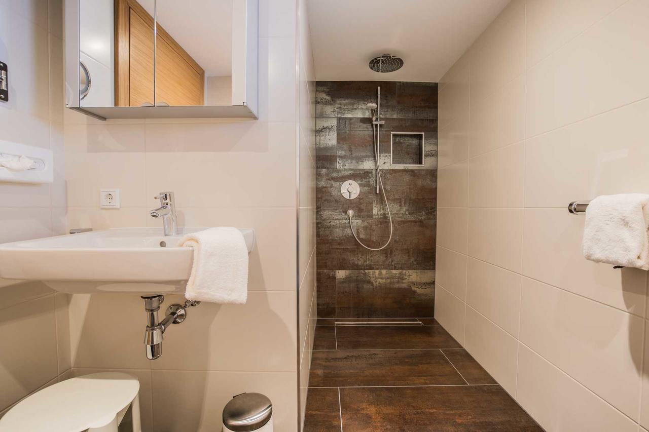 Caroline'S Appartement Au (Vorarlberg) Экстерьер фото